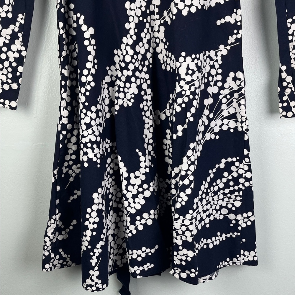 Boden Navy Button-Up Shirt with White Dot Vine Pattern - Picture 10 of 14